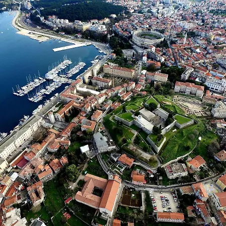 Aida Casa de hóspedes